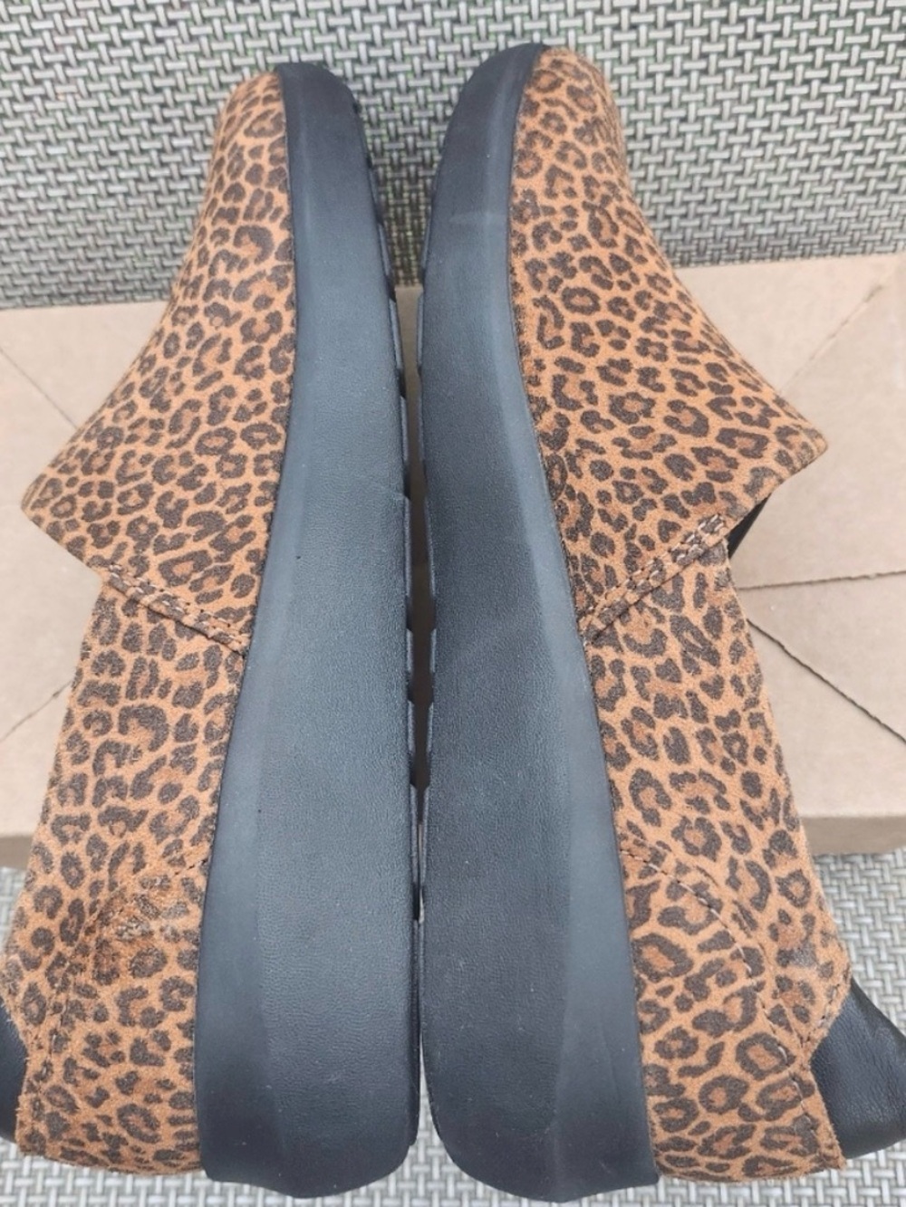 Clarks Leopard Print Women's Flats